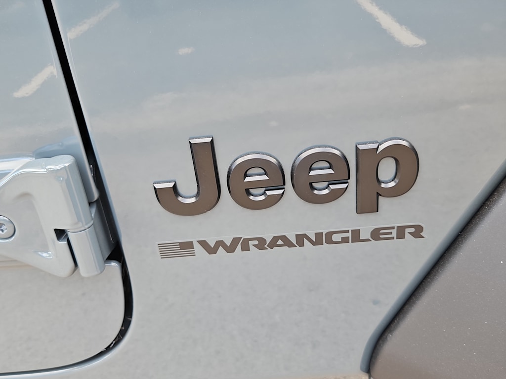 Thumbnail: 2026 Jeep Wrangler - 3