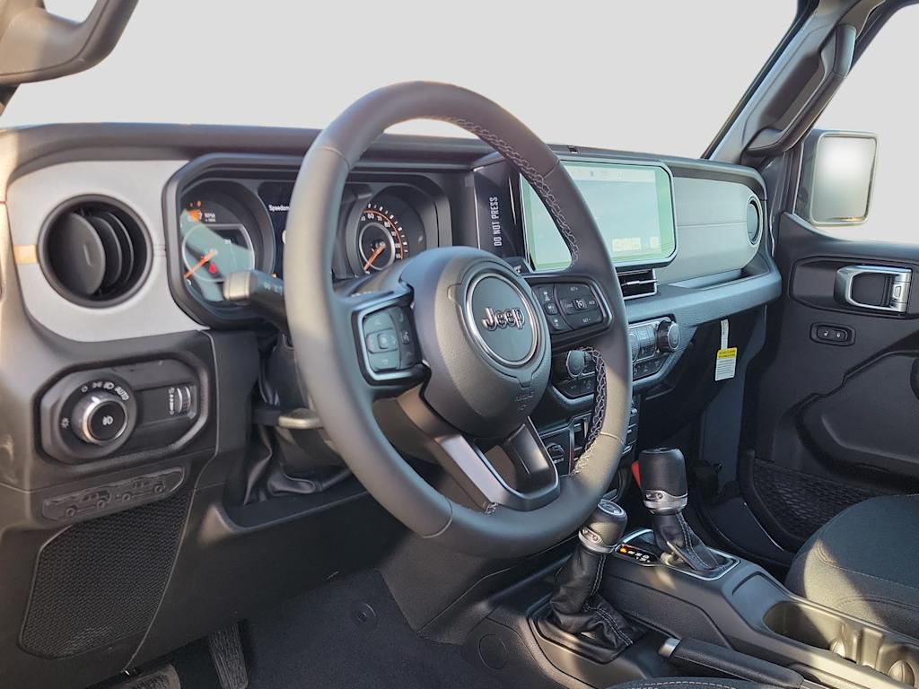 Thumbnail: 2026 Jeep Wrangler - 2