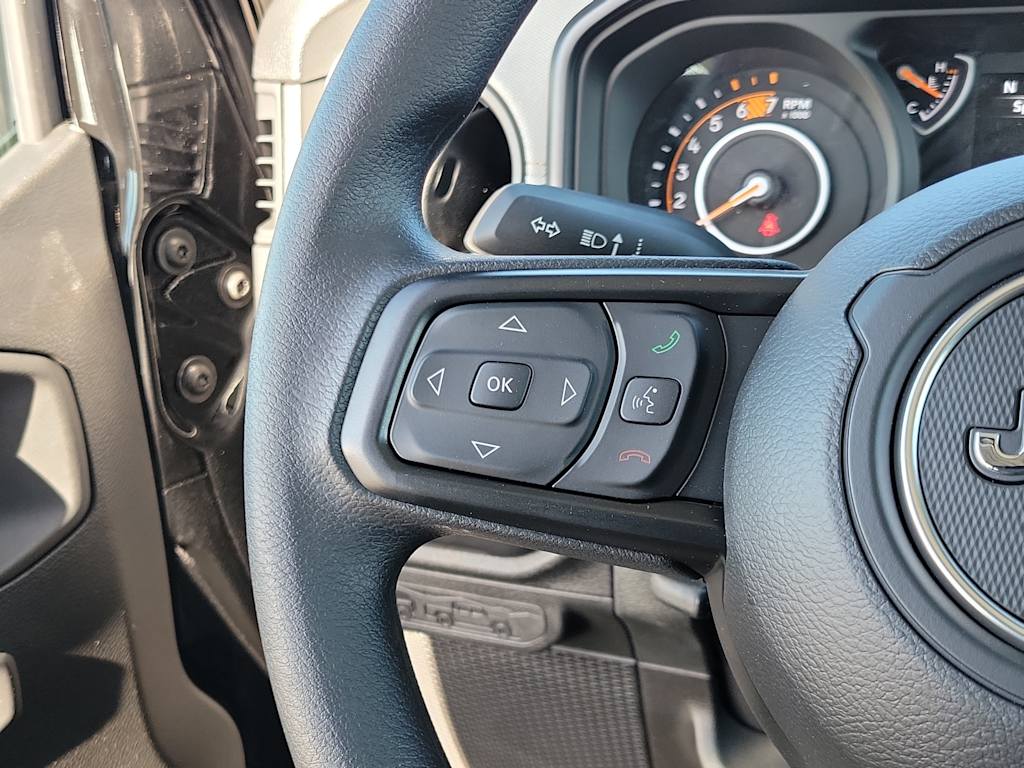 Thumbnail: 2026 Jeep Wrangler - 28