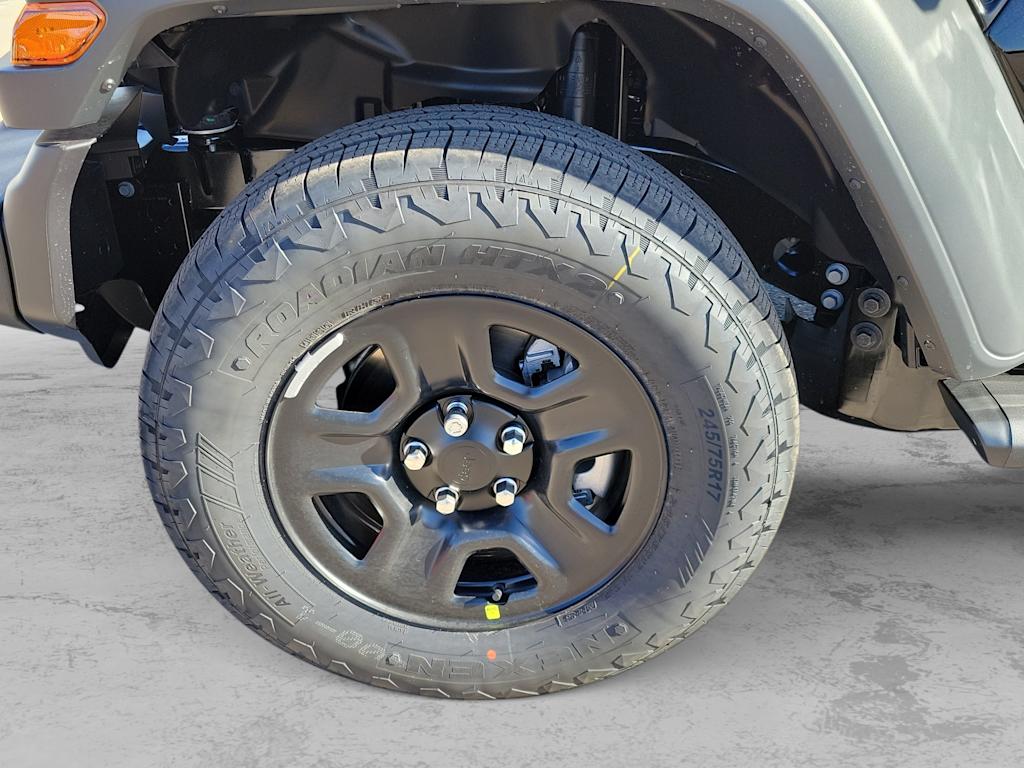 Thumbnail: 2026 Jeep Wrangler - 8