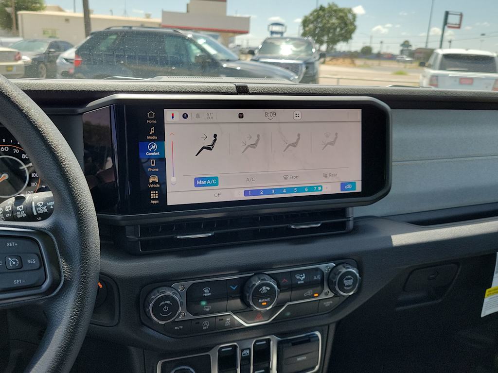 Thumbnail: 2025 Jeep Wrangler - 20