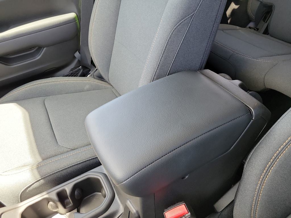 Thumbnail: 2025 Jeep Wrangler - 17