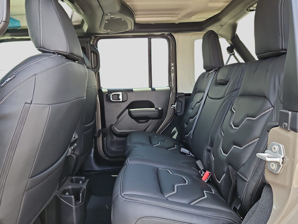 Thumbnail: 2026 Jeep Wrangler - 13