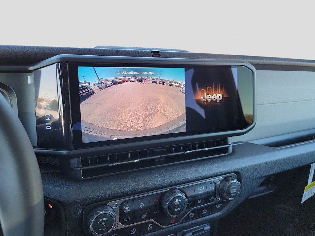 Thumbnail: 2026 Jeep Wrangler - 14