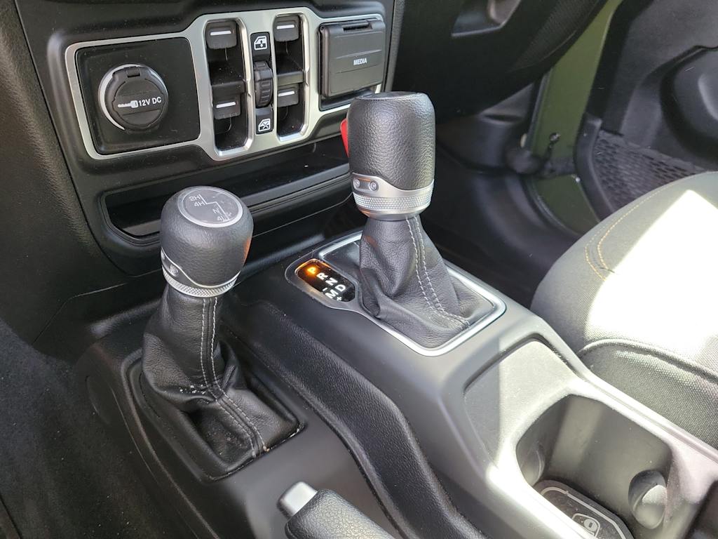 Thumbnail: 2024 Jeep Wrangler - 14