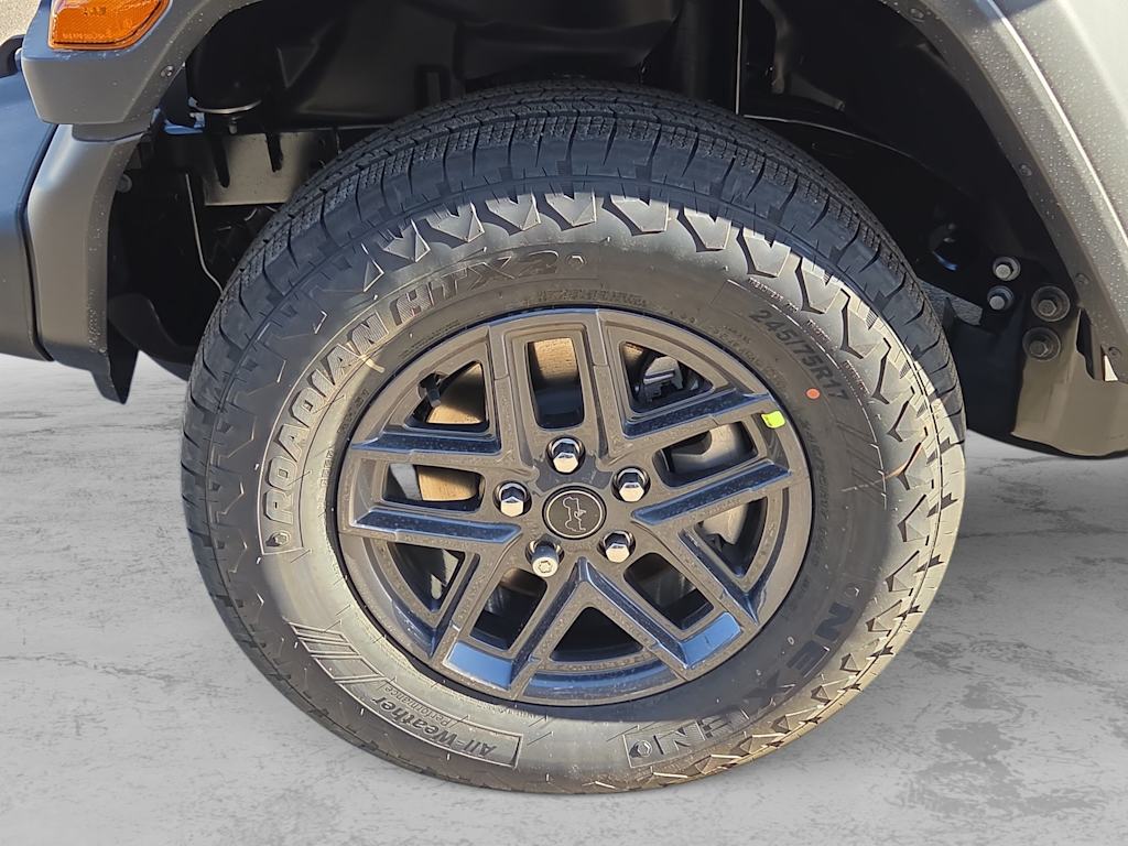 Thumbnail: 2026 Jeep Wrangler - 7