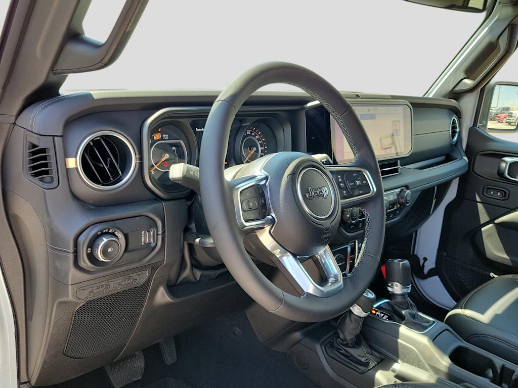 Thumbnail: 2026 Jeep Wrangler - 2
