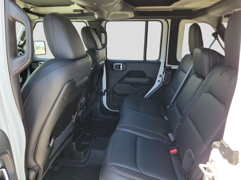 Thumbnail: 2026 Jeep Wrangler - 12