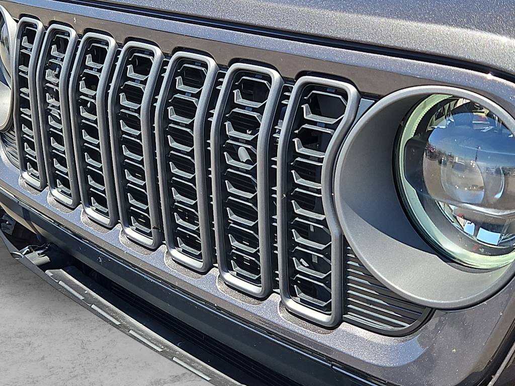 Thumbnail: 2025 Jeep Wrangler - 23