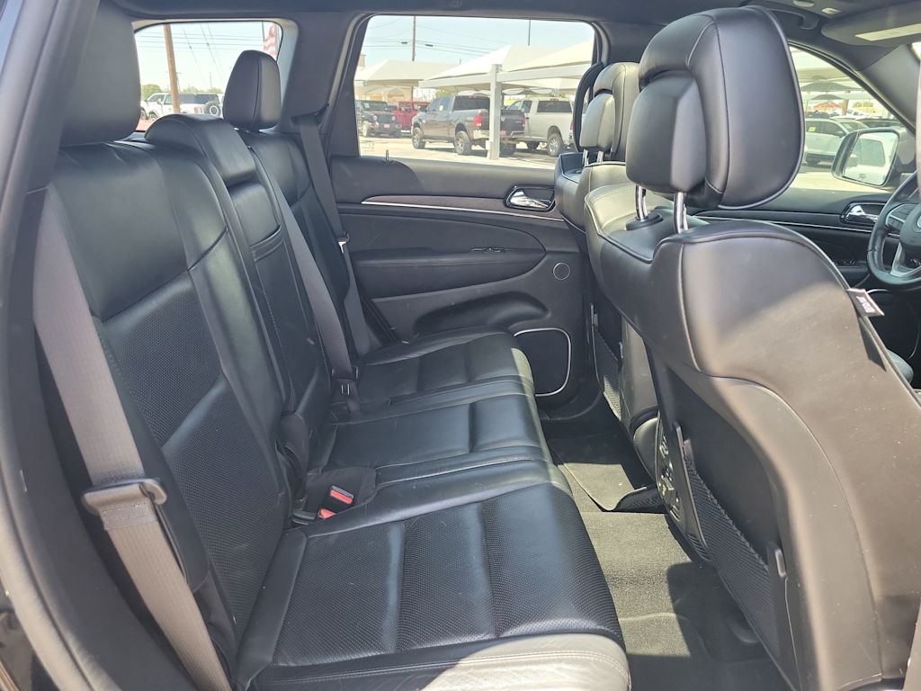 Thumbnail: 2021 Jeep Grand Cherokee - 18
