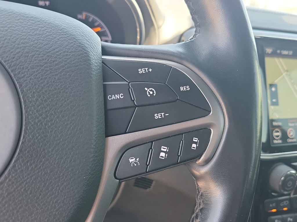 Thumbnail: 2021 Jeep Grand Cherokee - 20