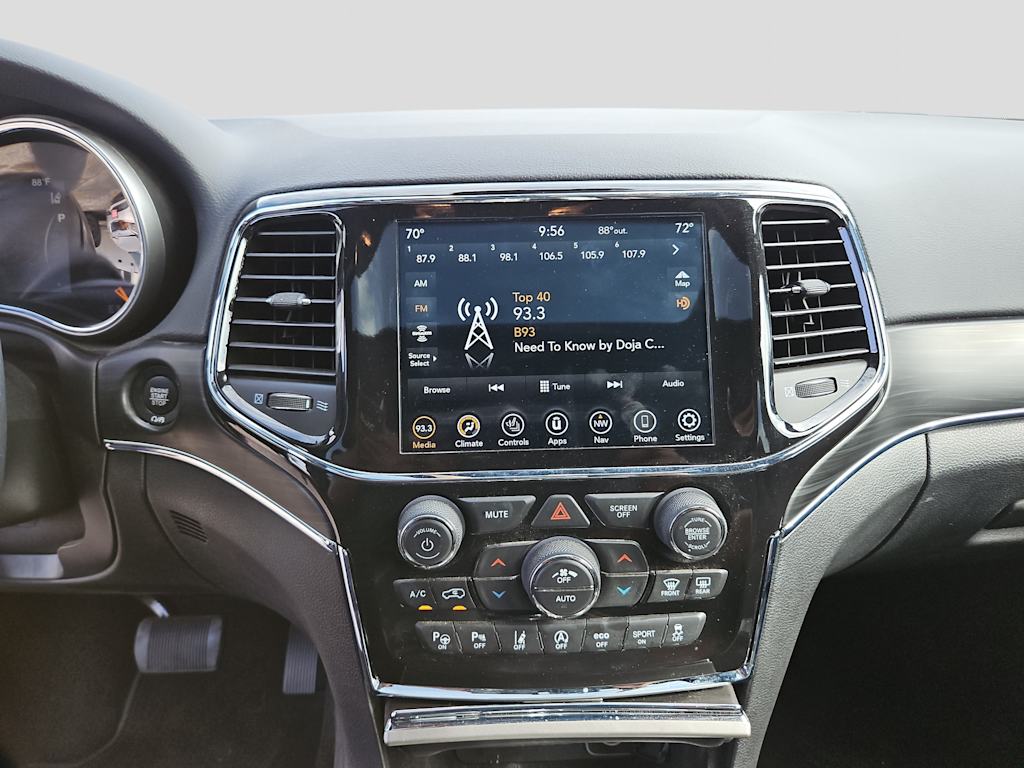Thumbnail: 2022 Jeep Grand Cherokee - 10