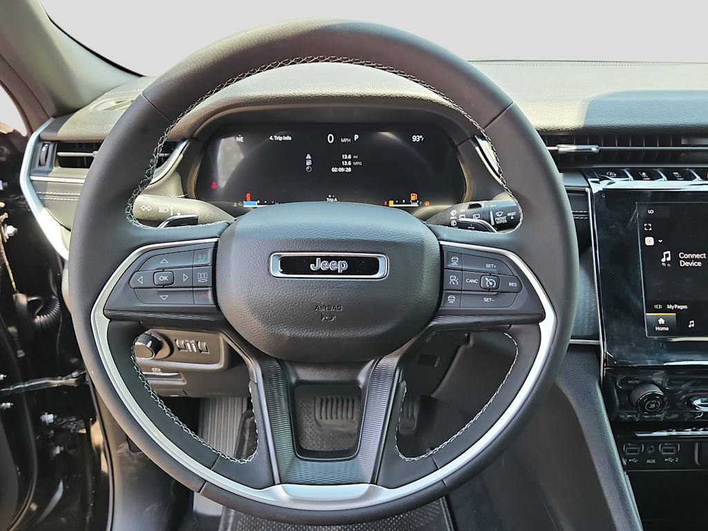 Thumbnail: 2026 Jeep Grand Cherokee - 14