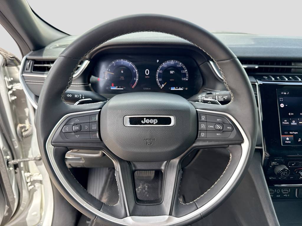 Thumbnail: 2024 Jeep Grand Cherokee - 13