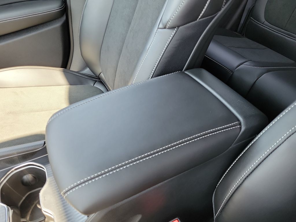 Thumbnail: 2025 Jeep Grand Cherokee - 19