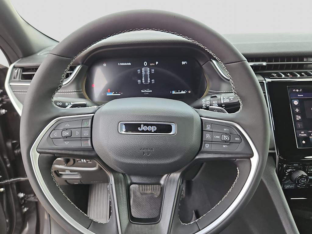 Thumbnail: 2026 Jeep Grand Cherokee - 13