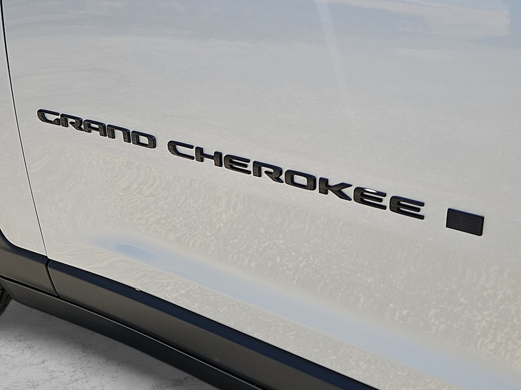 Thumbnail: 2026 Jeep Grand Cherokee - 6