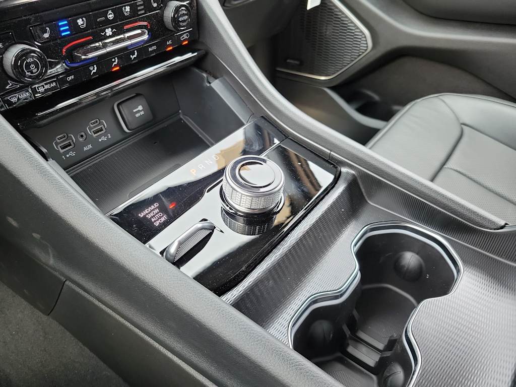 Thumbnail: 2024 Jeep Grand Cherokee - 15
