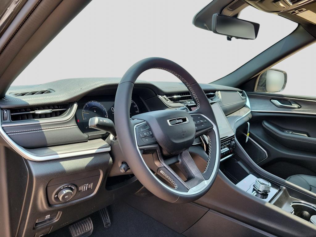 Thumbnail: 2024 Jeep Grand Cherokee - 2