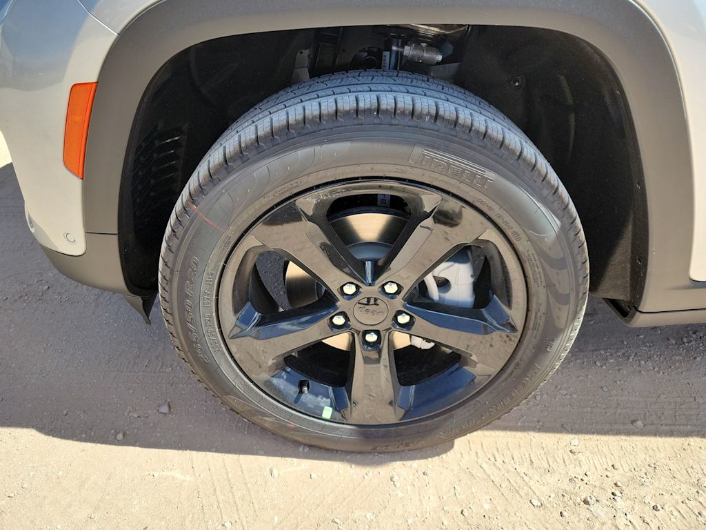 2024 Jeep Grand Cherokee Limited Edition 8