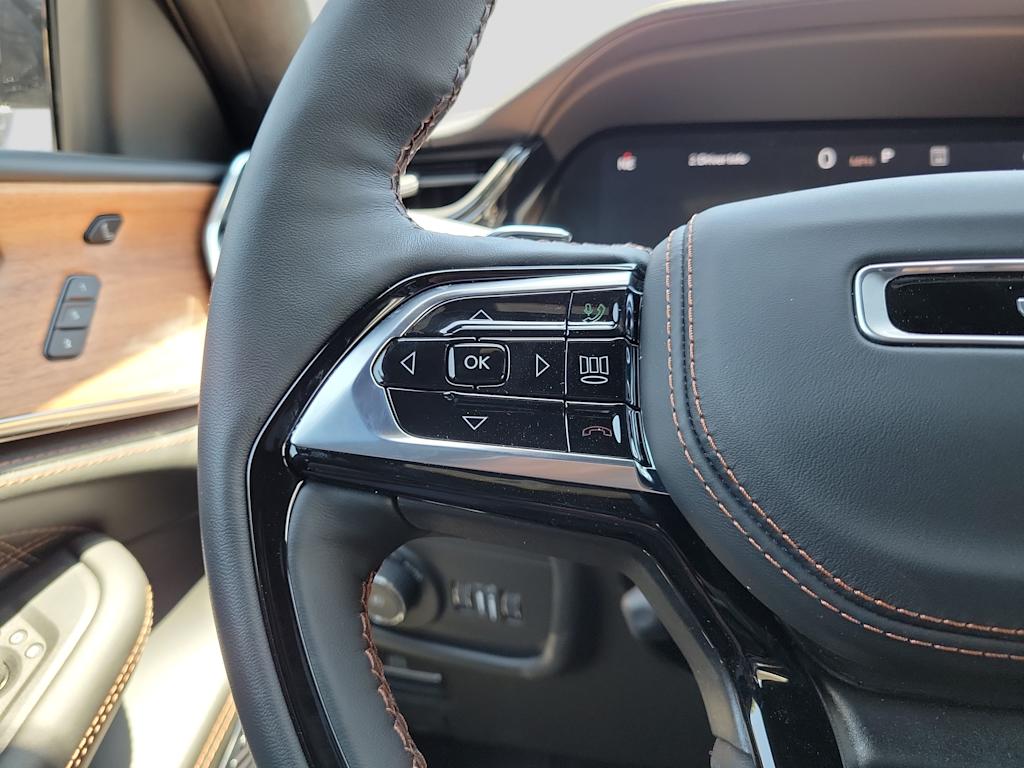 Thumbnail: 2026 Jeep Grand Cherokee - 24