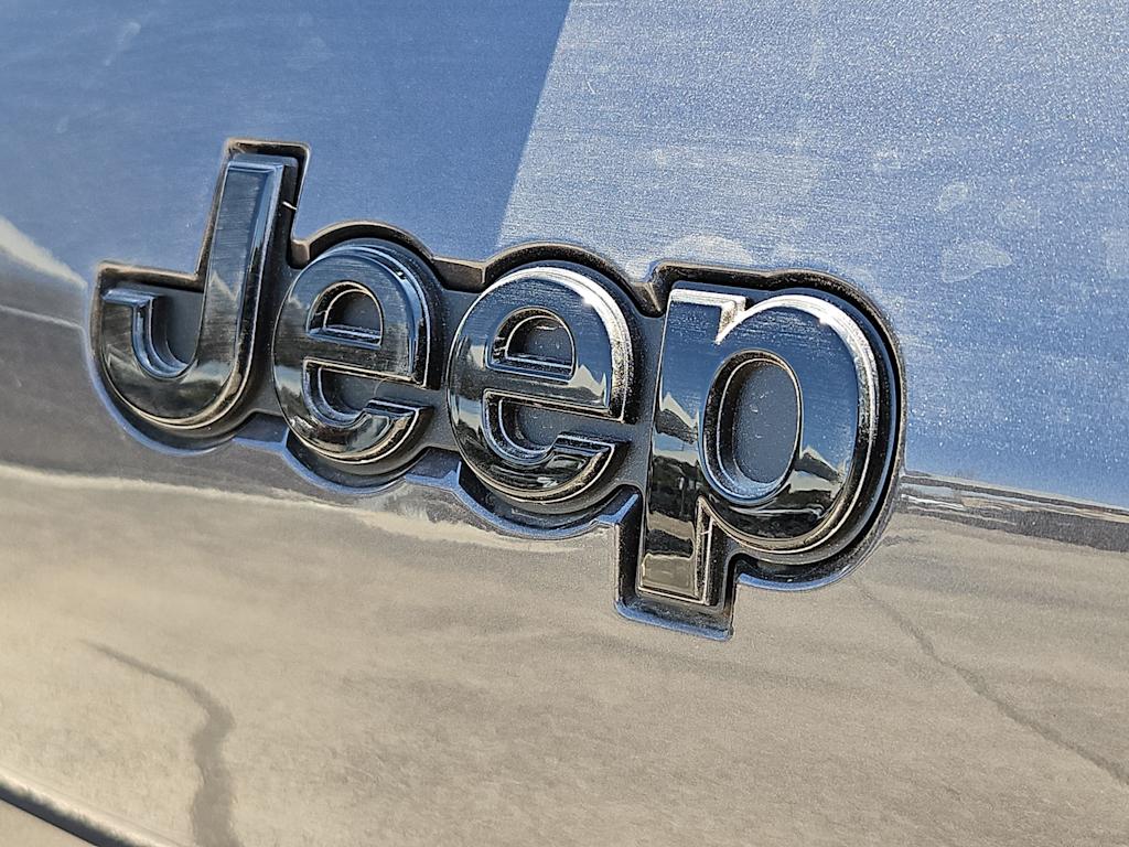 Thumbnail: 2026 Jeep Grand Cherokee L - 6