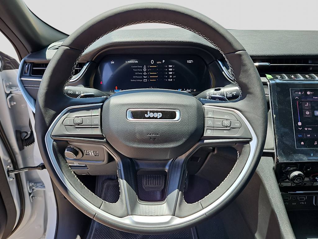 Thumbnail: 2026 Jeep Grand Cherokee L - 14