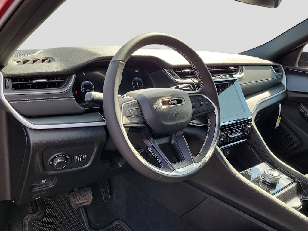 Thumbnail: 2025 Jeep Grand Cherokee L - 2