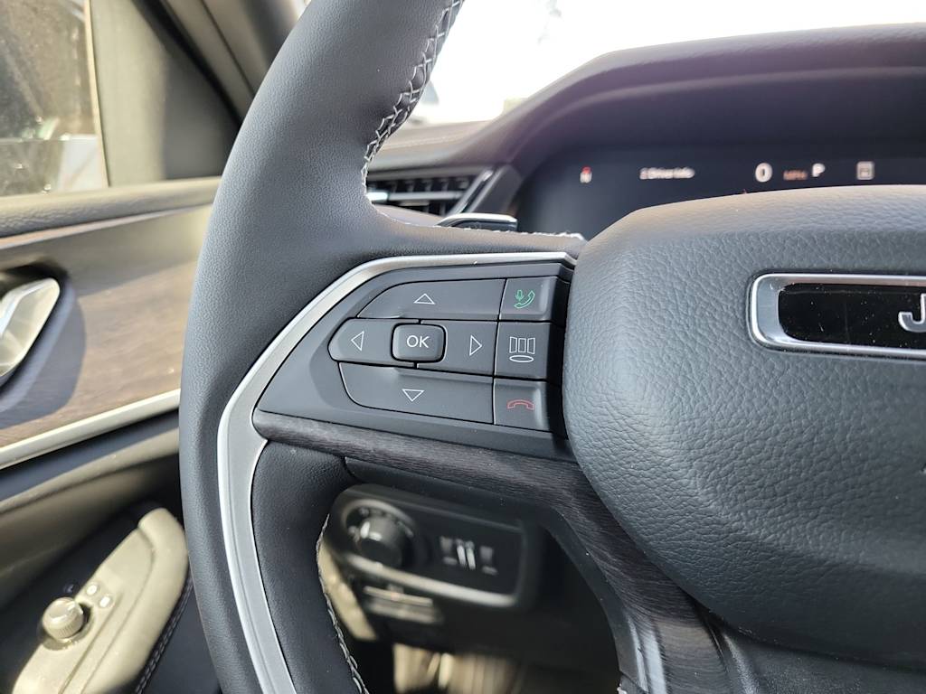 Thumbnail: 2026 Jeep Grand Cherokee L - 20