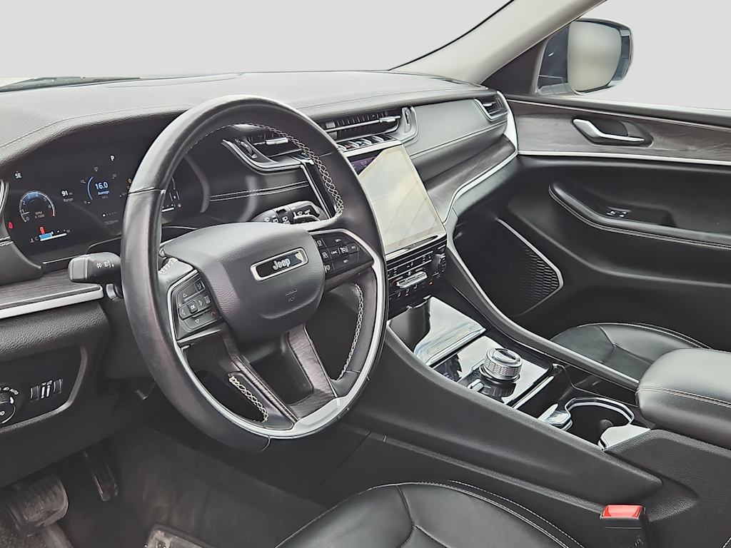Thumbnail: 2021 Jeep Grand Cherokee L - 2