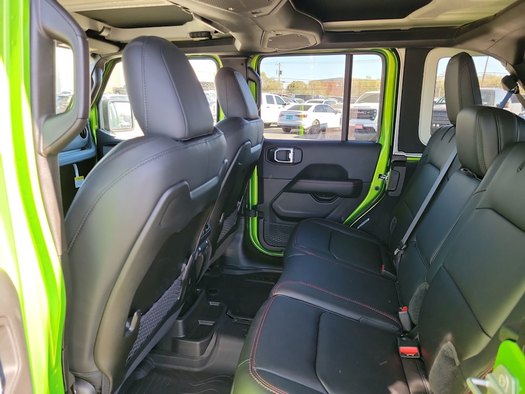 Thumbnail: 2026 Jeep Wrangler - 9