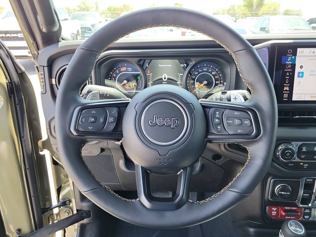 Thumbnail: 2025 Jeep Wrangler - 13