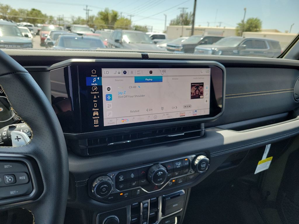 Thumbnail: 2025 Jeep Wrangler - 21