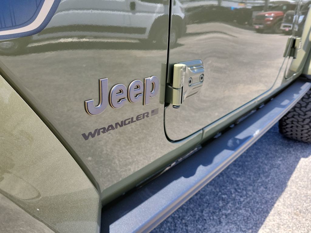 Thumbnail: 2025 Jeep Wrangler - 7