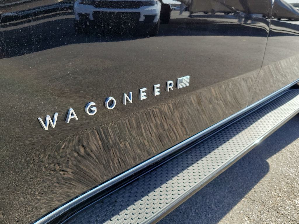 Thumbnail: 2024 Jeep Wagoneer - 7