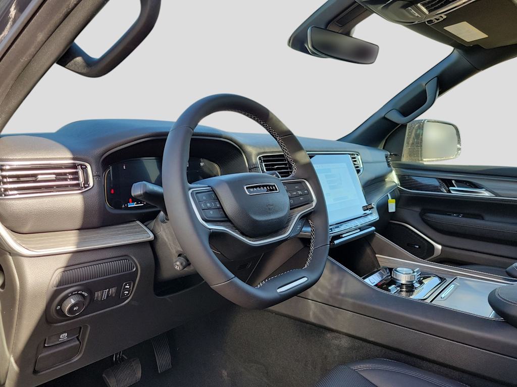 Thumbnail: 2024 Jeep Wagoneer - 2