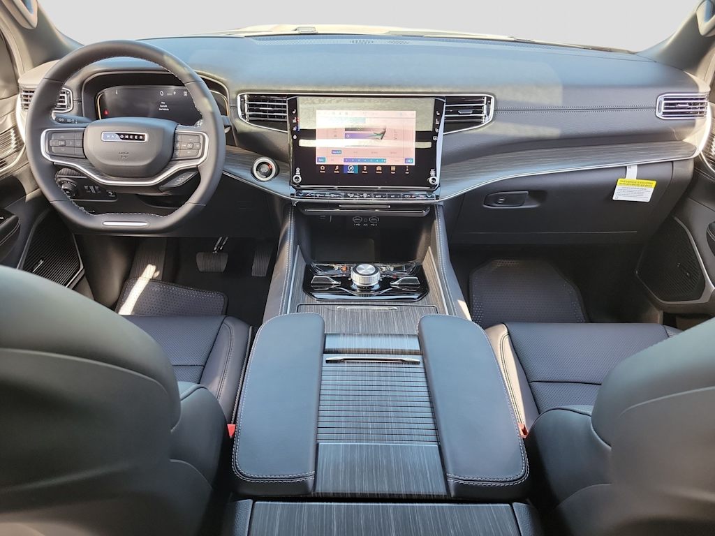 Thumbnail: 2024 Jeep Wagoneer - 10