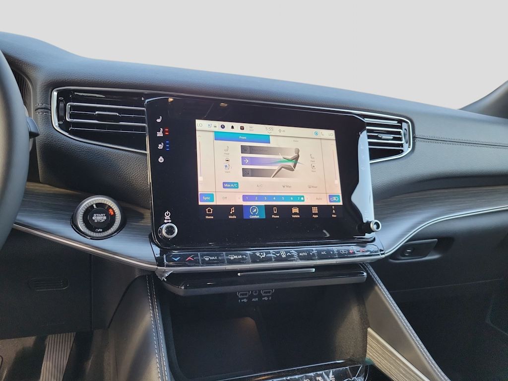 Thumbnail: 2024 Jeep Wagoneer - 21