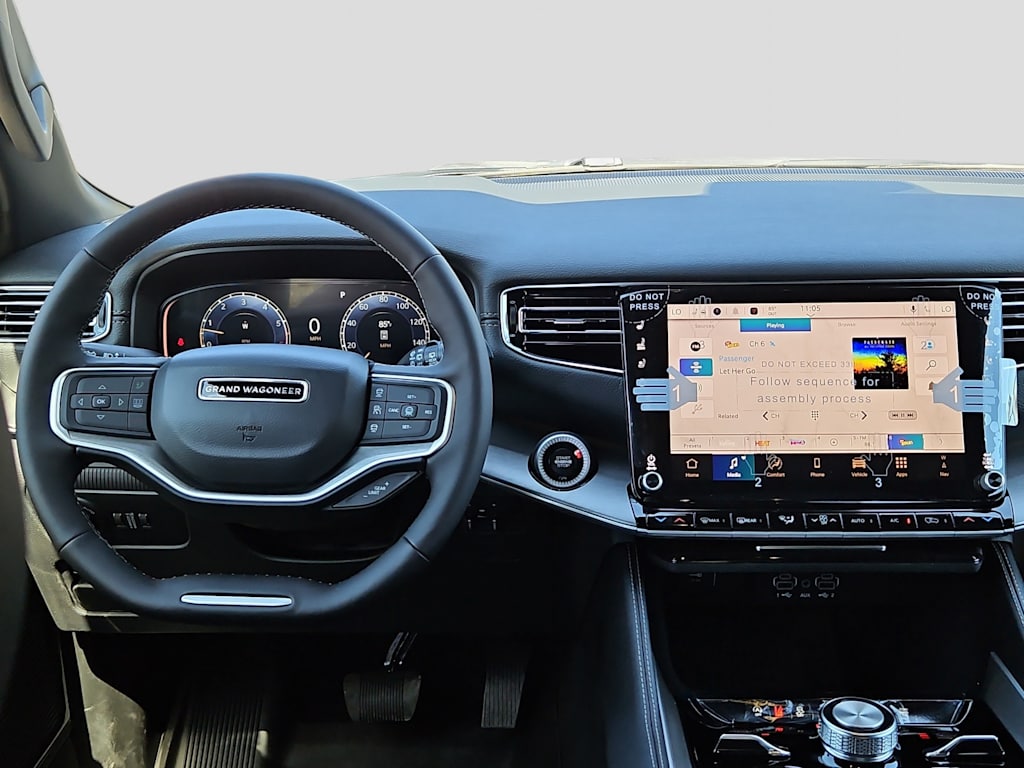 Thumbnail: 2026 Jeep Grand Wagoneer - 9