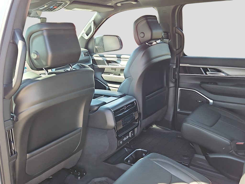 Thumbnail: 2026 Jeep Grand Wagoneer - 13