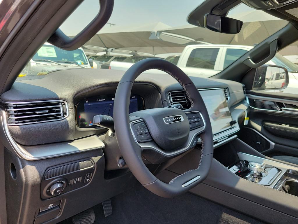 2024 Jeep Wagoneer Series II 2