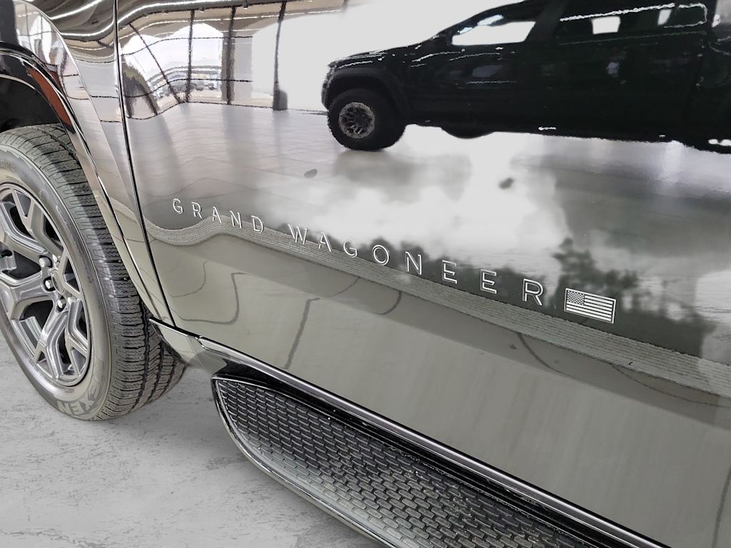 Thumbnail: 2026 Jeep Grand Wagoneer - 5