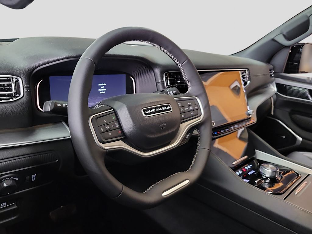 Thumbnail: 2026 Jeep Grand Wagoneer - 2