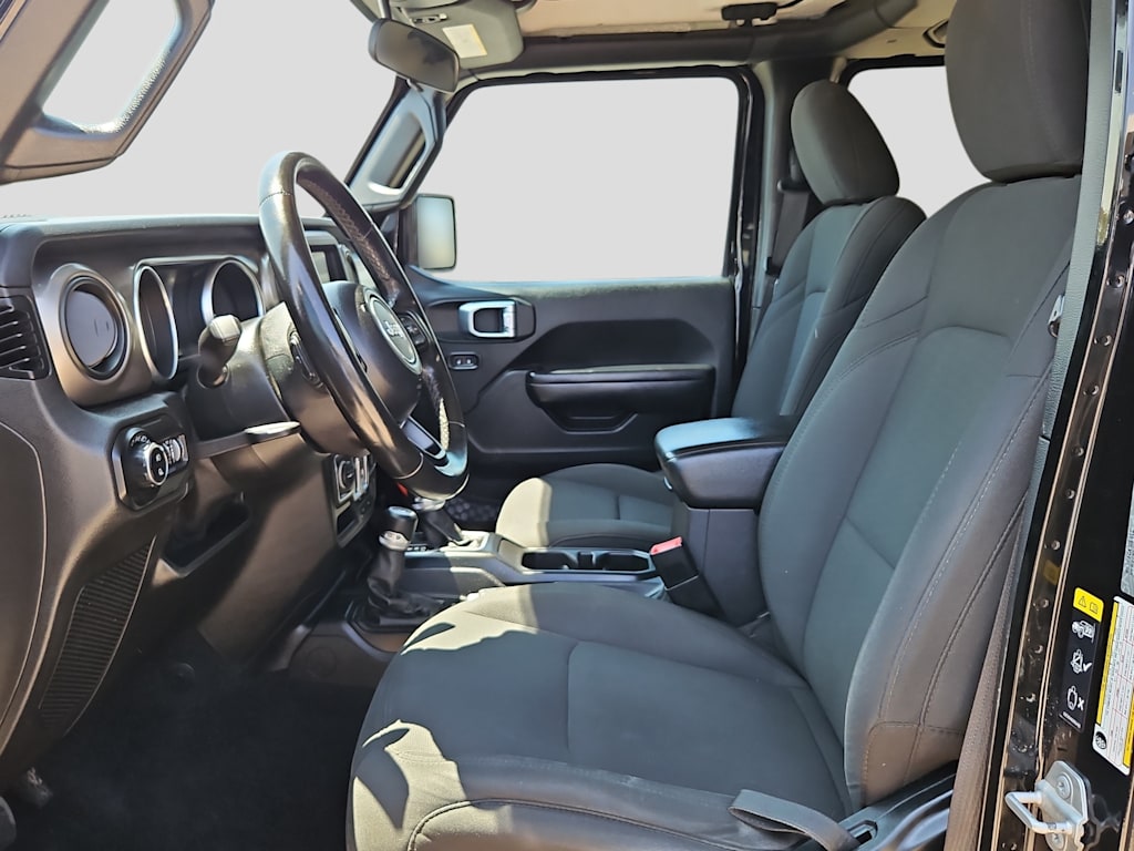 Thumbnail: 2020 Jeep Gladiator - 8