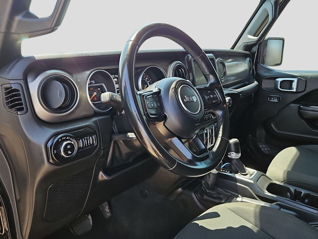 Thumbnail: 2020 Jeep Gladiator - 2