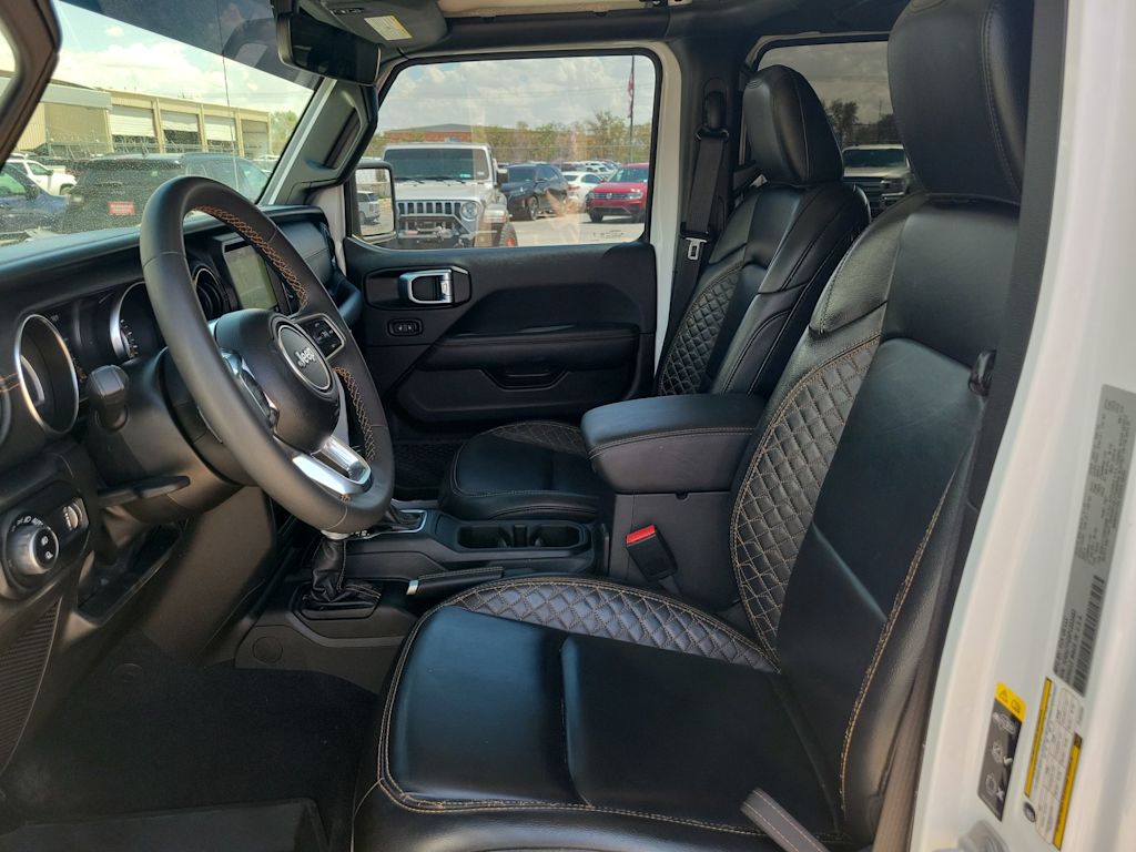 Thumbnail: 2023 Jeep Gladiator - 10