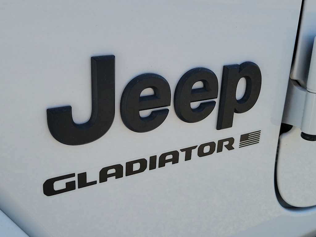 Thumbnail: 2023 Jeep Gladiator - 7