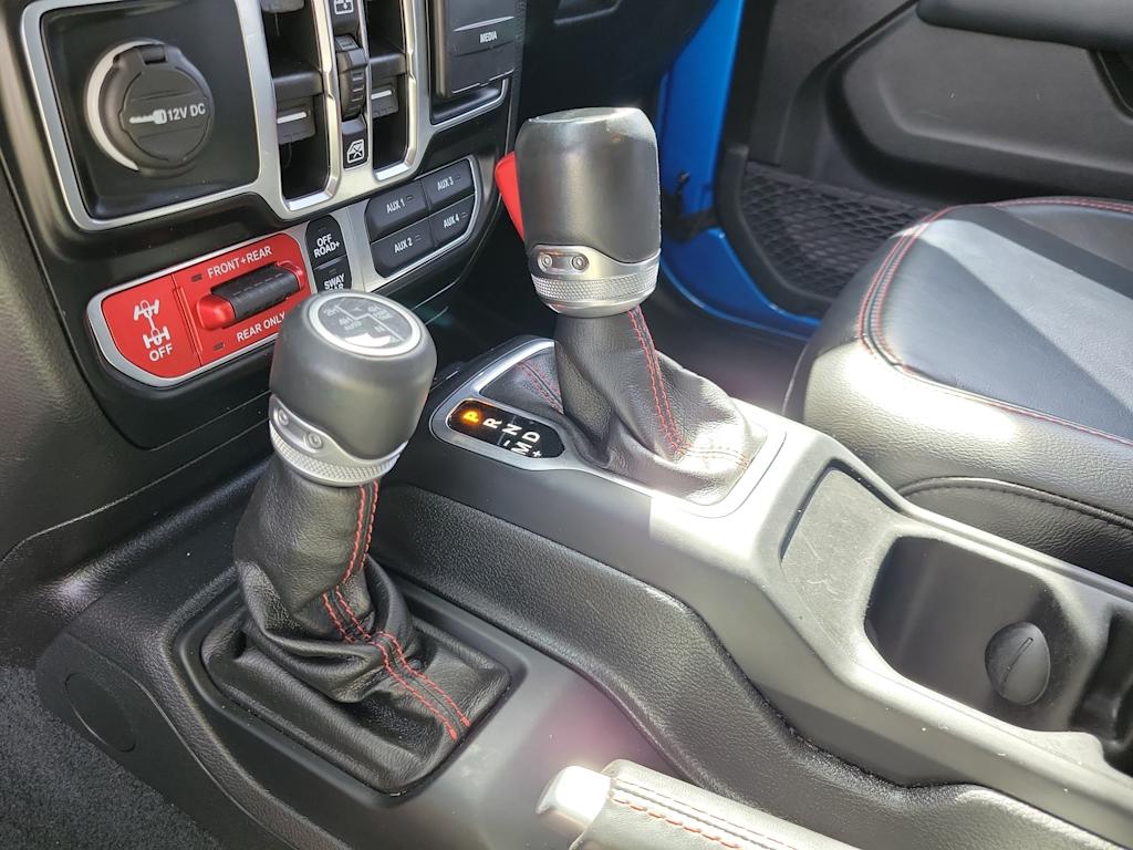 Thumbnail: 2022 Jeep Gladiator - 15