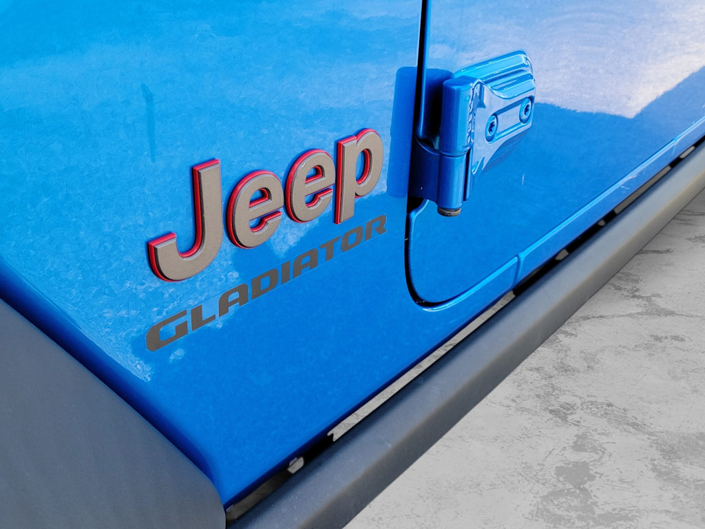 Thumbnail: 2022 Jeep Gladiator - 7