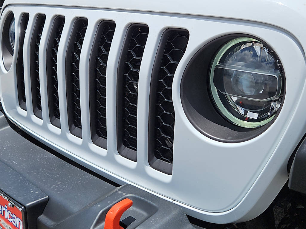 Thumbnail: 2022 Jeep Gladiator - 22